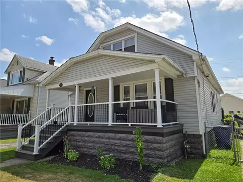 25 Oakhurst Ave, Buffalo, NY 14220