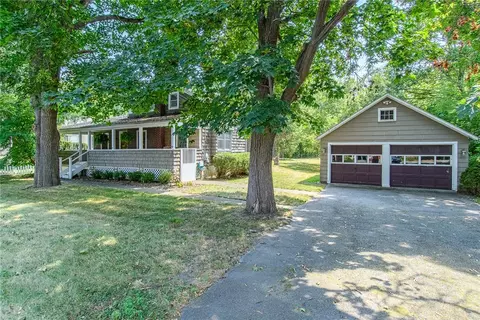 3889 Rush Mendon Rd, Mendon, NY 14506