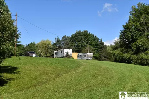 7842 Nys Route 353, New Albion, NY 14719