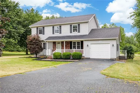 9291 Asbury Rd, Le Roy, NY 14482