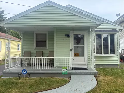 212 Saint Stanislaus St, Rochester, NY 14621