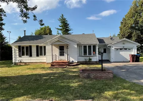1728 Brooks Ave, Gates, NY 14624