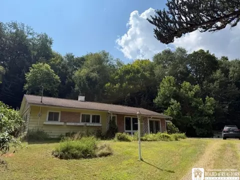 16 Goss Ave, Portville, NY 14770