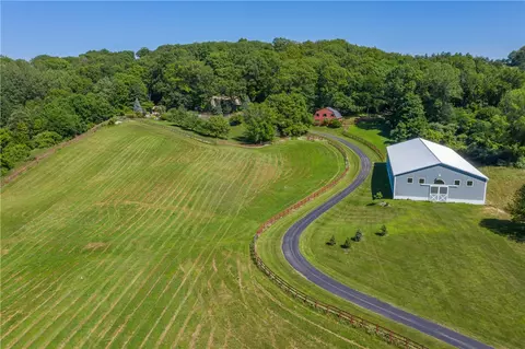 1335 Strong Rd, Victor, NY 14564