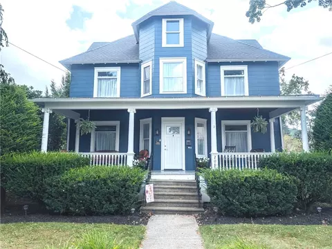 208 Arnold Ave, Port Allegany, PA 16743