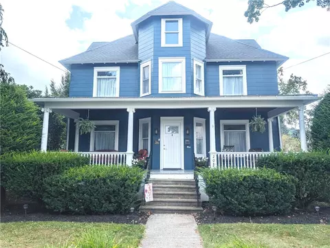 208 Arnold Ave, Port Allegany, PA 16743