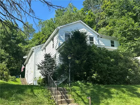 90 Winter St, Bradford, PA 16701