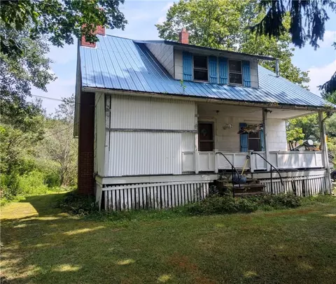 3 Peaceful Ln, Duke Center, PA 16729