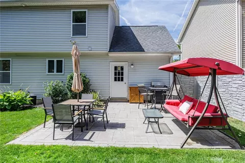 326 Knapp Ave, Irondequoit, NY 14609 photo 23