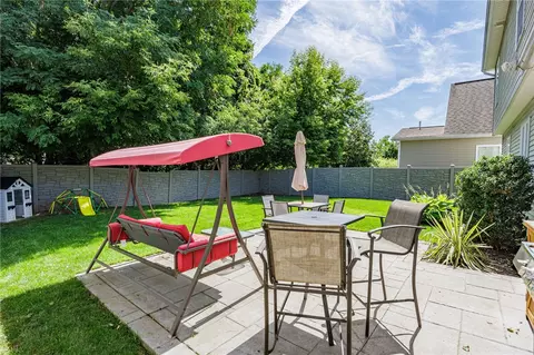 326 Knapp Ave, Irondequoit, NY 14609 photo 24