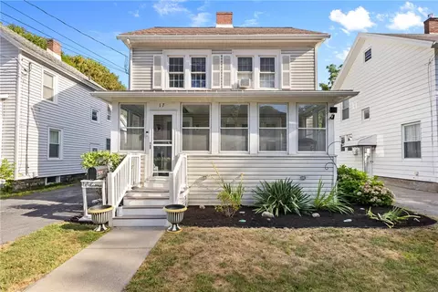 17 North Park, Auburn, NY 13021