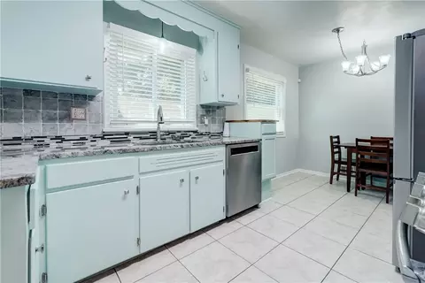 171 Bennett Ave, Irondequoit, NY 14609 photo 9