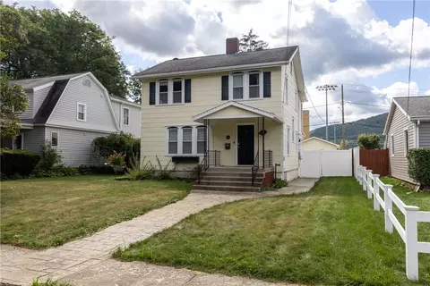 10 Corning Blvd, Corning, NY 14830