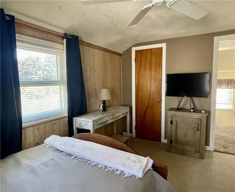 Bedroom - 236 Avondale Rd, Irondequoit, NY 14622 photo 3 of 5