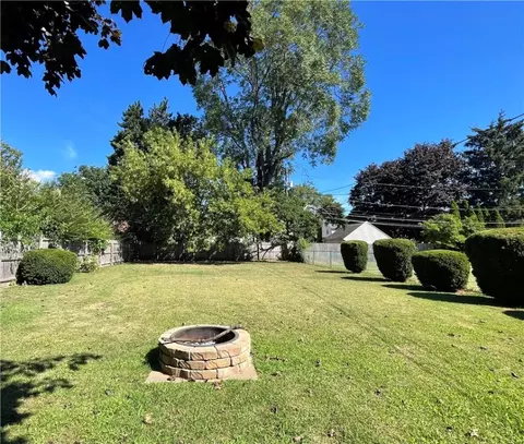 Exterior - 236 Avondale Rd, Irondequoit, NY 14622 photo 9 of 9