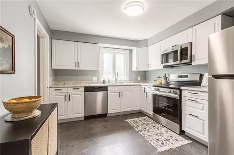 2862 Culver Rd, Irondequoit, NY 14622 photo 12