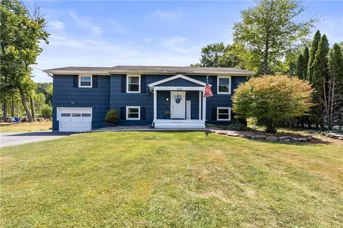 1683 Plank Rd, Webster, NY 14580