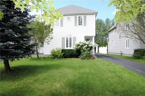 111 Schilling Ln, Brighton, NY 14620