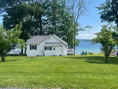 6091 Poplar Beach Rd, Romulus, NY 14541 photo 9