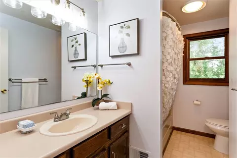 Bath - 6725 E River Rd, Rush, NY 14543 photo 5 of 5