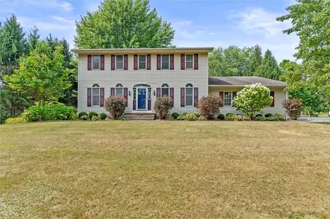 6725 E River Rd, Rush, NY 14543