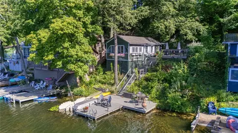 8568 E Lake Rd, Batavia, NY 14020