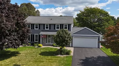 26 Webwood Cir, Greece, NY 14626