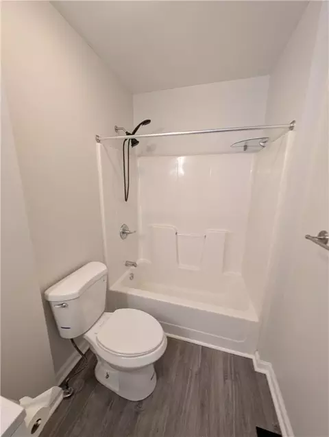 Bath - 82 Cragg Rd, Greece, NY 14616 photo 1 of 3