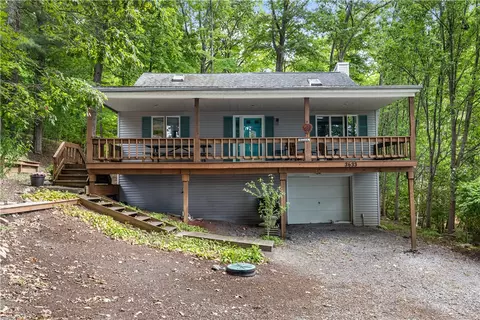 3633 W Bluff Dr, Jerusalem, NY 14478