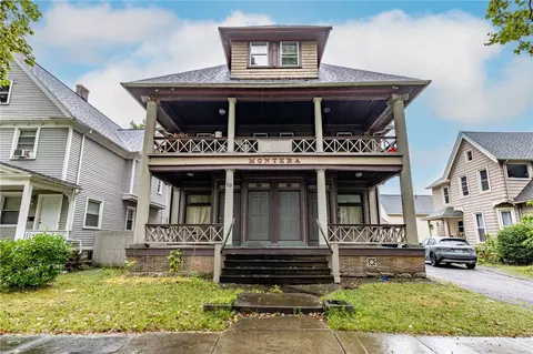 70 Grand Ave, Rochester, NY 14609