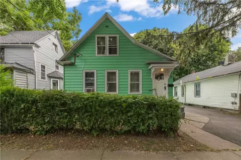 22 5th St, Rochester, NY 14605
