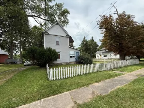 57 Delevan Ave, Delevan, NY 14042
