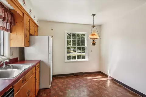 340 Washington Ave, Irondequoit, NY 14617 photo 8