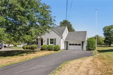 340 Washington Ave, Irondequoit, NY 14617