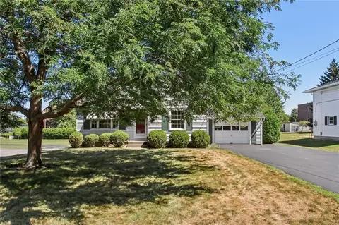 340 Washington Ave, Irondequoit, NY 14617 photo 2