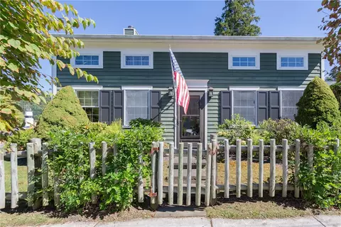 5 Pioneer St, Otsego, NY 13326