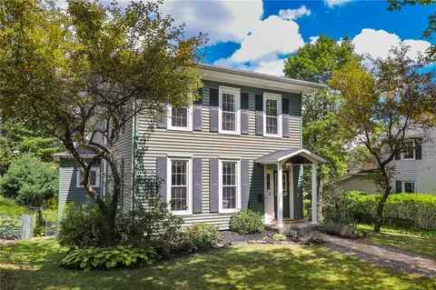 65 E 4th St, Corning, NY 14830