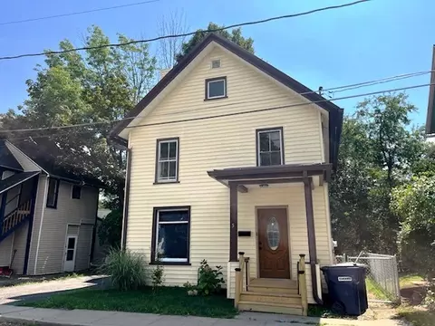 5 Birch St, Oneonta, NY 13820
