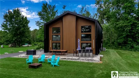 3695 Lakeland Rd, North Harmony, NY 14785