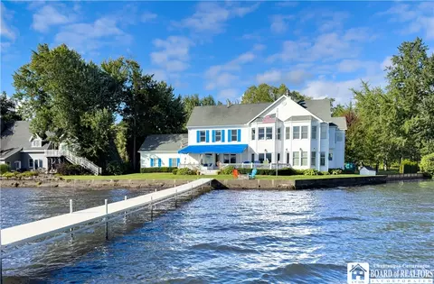 5320 W Lake Rd, Mayville, NY 14757