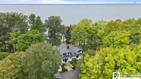 5160 W Lake Rd, Dunkirk, NY 14048