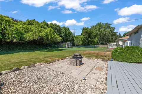 Exterior - 155 Dorington Rd, Irondequoit, NY 14609 photo 14 of 17