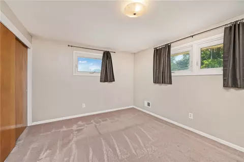 Bedroom - 155 Dorington Rd, Irondequoit, NY 14609 photo 2 of 10