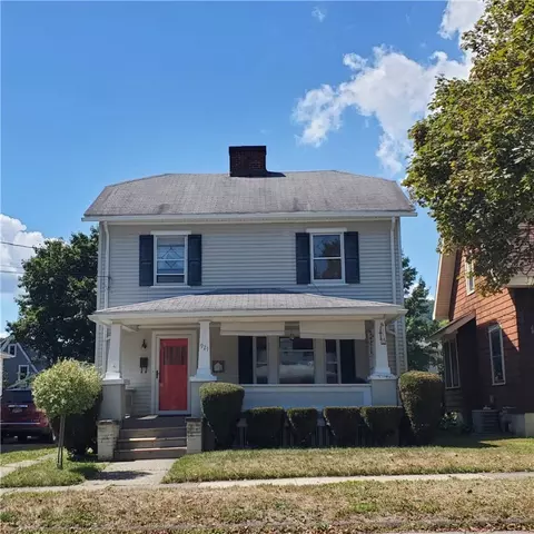 921 Grove St, Elmira, NY 14901