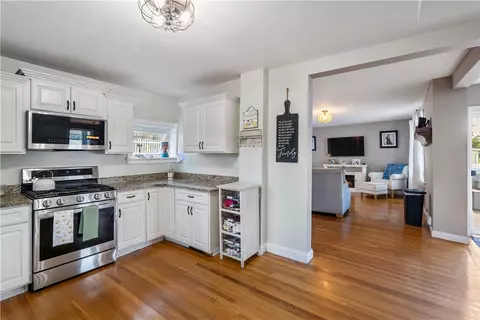 Kitchen - 5372 E Lake Rd, Conesus, NY 14435 photo 3 of 3