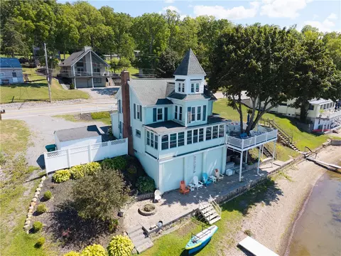 5372 E Lake Rd, Conesus, NY 14435
