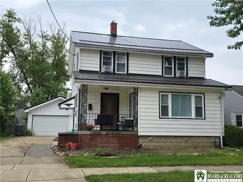 5 New York Ave, Dunkirk, NY 14048