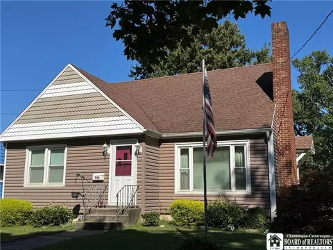 744 Grant Ave, Dunkirk, NY 14048