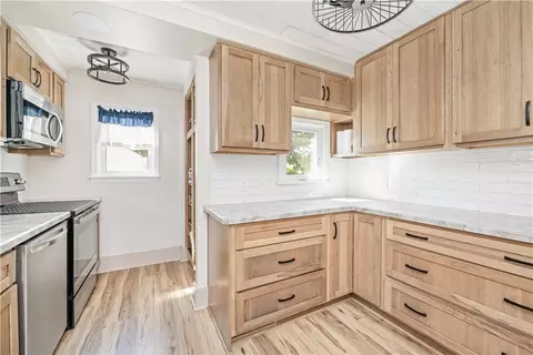 101 Walnut Park, Irondequoit, NY 14622 photo 15