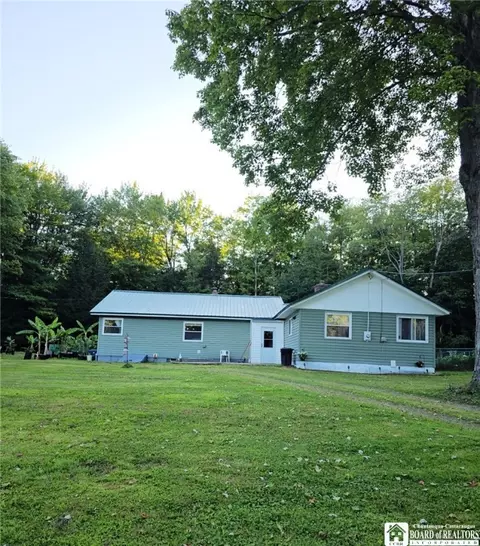 6827 Rocky Glen Rd, Cassadaga, NY 14718